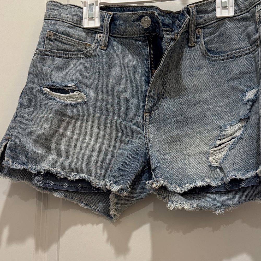 GAP Blue Distressed Jean Shorts Size 28 - Picture 8 of 9